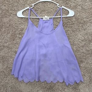 Scallop hem, open back top